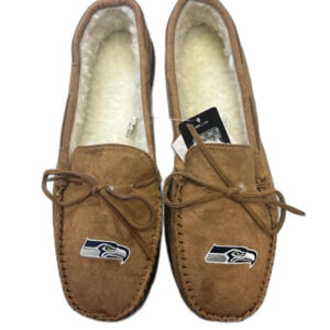 NFL Seattle Seahawks Men's Brown Logo Slippers Size M